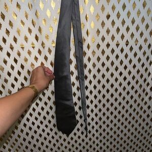 Metallic silver tie to bundle with other stuff savile row